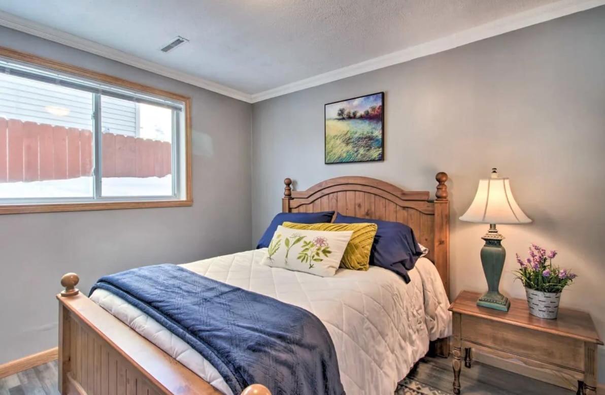 Welcoming West Fargo Retreat W Backyard Villa ภายนอก รูปภาพ